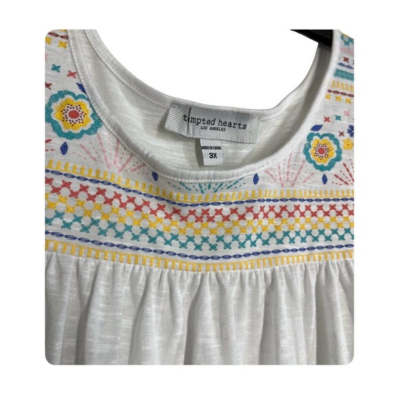 Tempted Hearts Women’s Size 3x White Top Floral Embroidered Flutter Sleeve- NWT - Picture 3 of 6